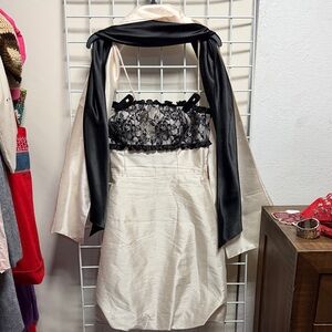 Elegant Black and Cream Lace Bubble Dress with 2 Scarves b&w